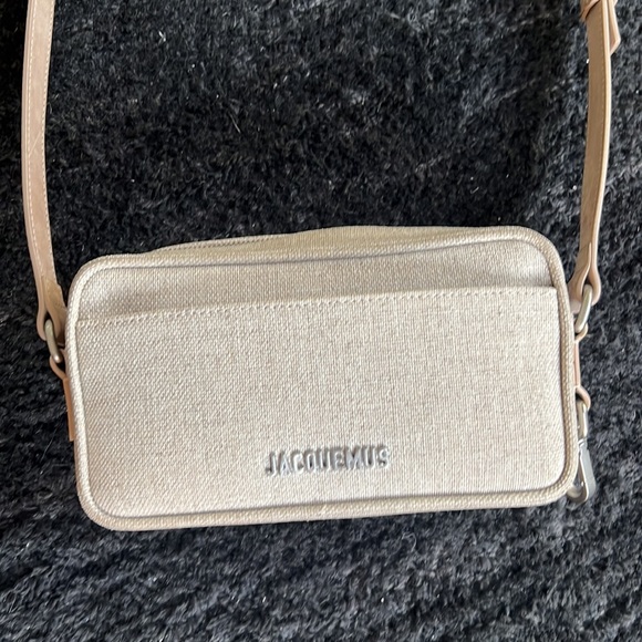 Jacquemus Women's Natural 'le Baneto' Shoulder Bag - Picture 2 of 11